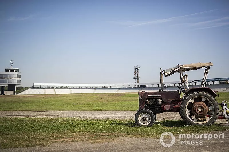 Tractor