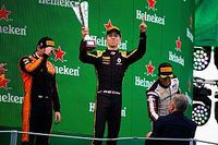 Victoria de Aitken en el domingo de la F2