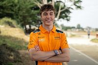 Malukas firma por McLaren para la temporada 2024 de la IndyCar