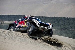 Peterhansel vence estágio em dia problemático para Loeb