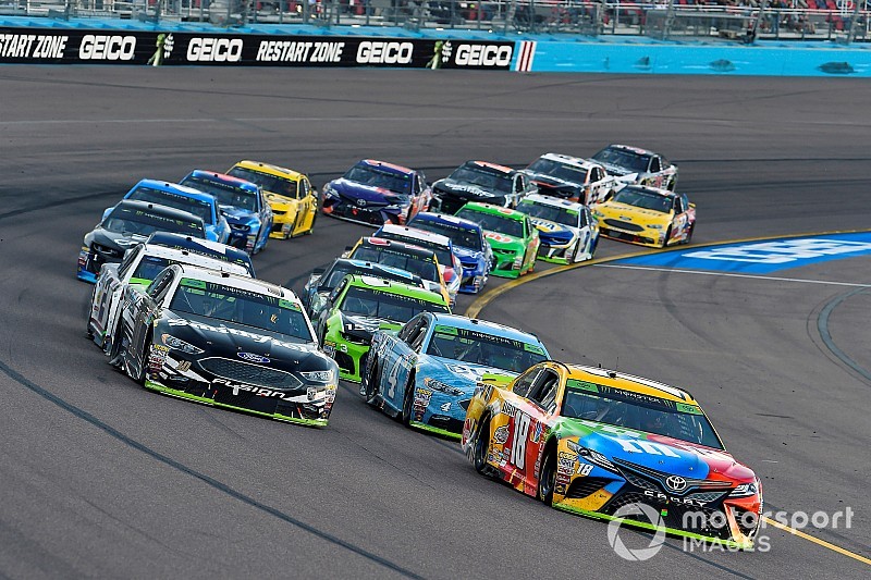Kyle Busch wants “extra quarter-inch” from non-title contenders