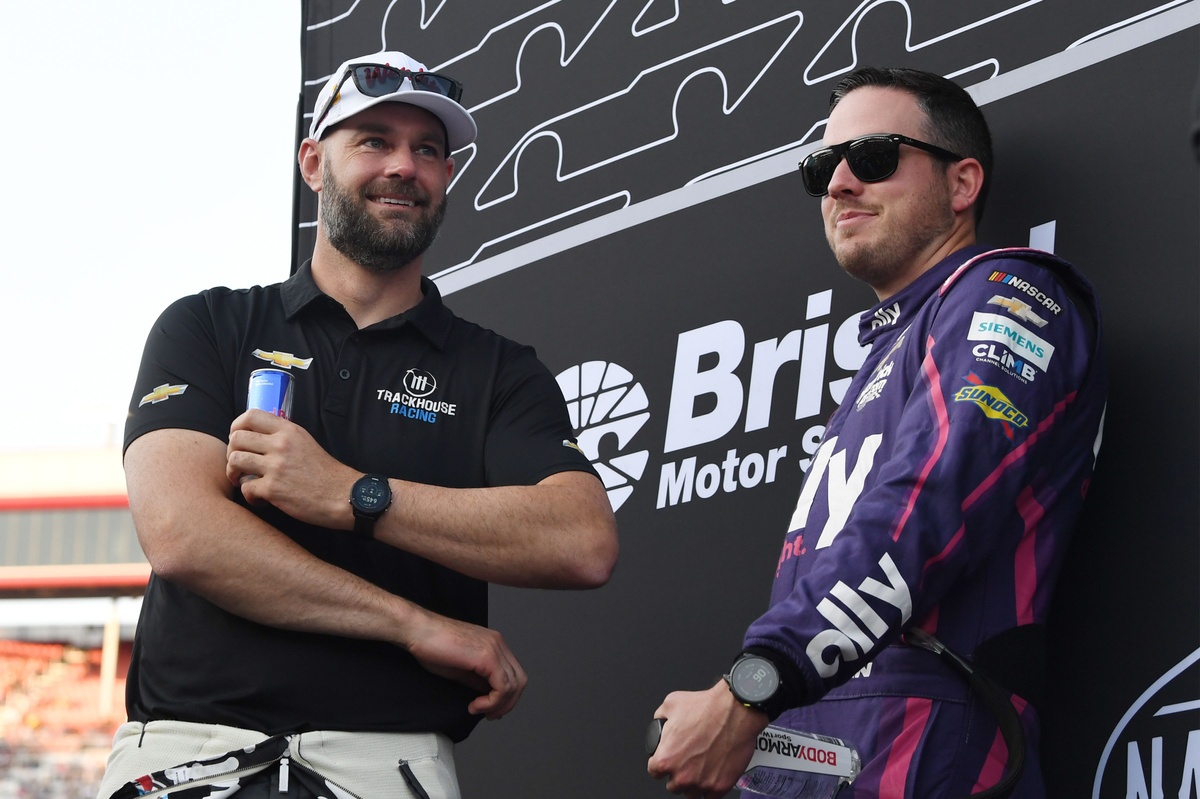 Bristol dramatics threaten NASCAR playoff standings