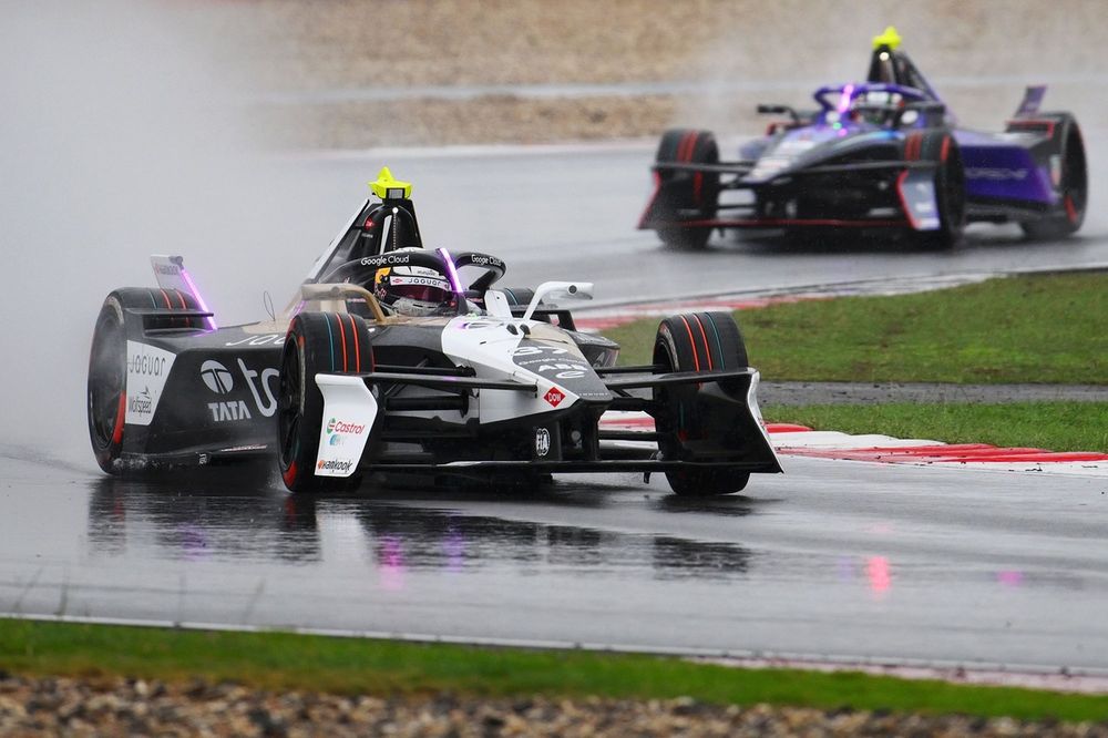 Nick Cassidy, Jaguar TCS Racing