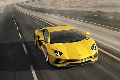 Lamborghini presenteert gepeperde Aventador S