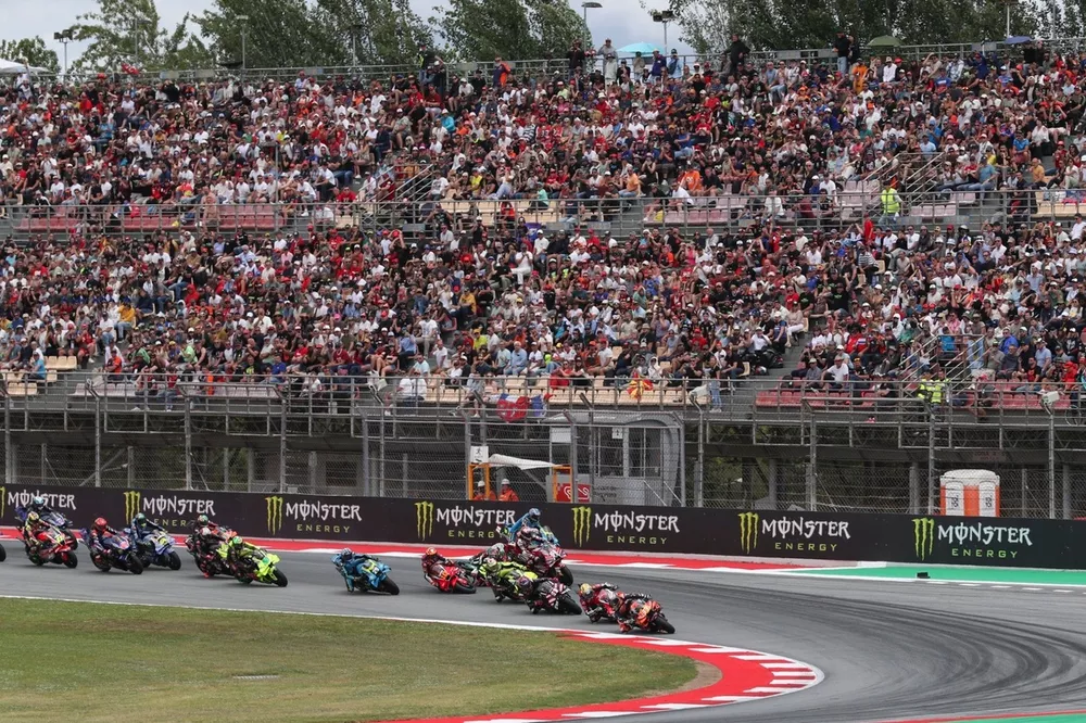 Le second d&eacute;part de la course