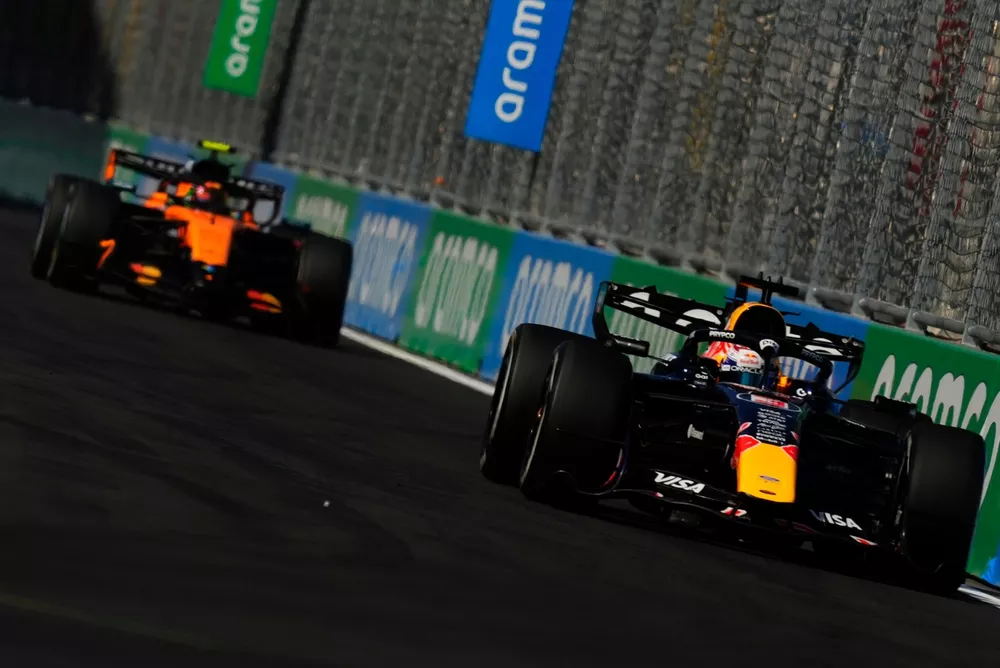 Max Verstappen, Red Bull Racing, Lando Norris, McLaren