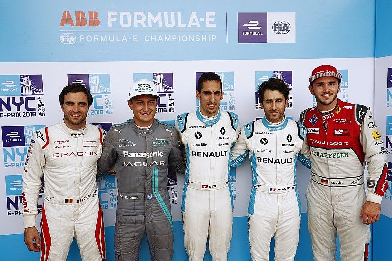 Jérôme d'Ambrosio, Dragon Racing, Mitch Evans, Jaguar Racing, Sébastien Buemi, Renault e.Dams, Nicolas Prost, Renault e.Dams, Daniel Abt, Audi Sport ABT Schaeffler, celebra con el premio Pole Position después de la calificación