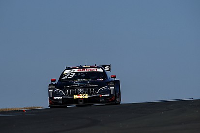 Juncadella conquista la pole position per Gara 1 di Brands Hatch