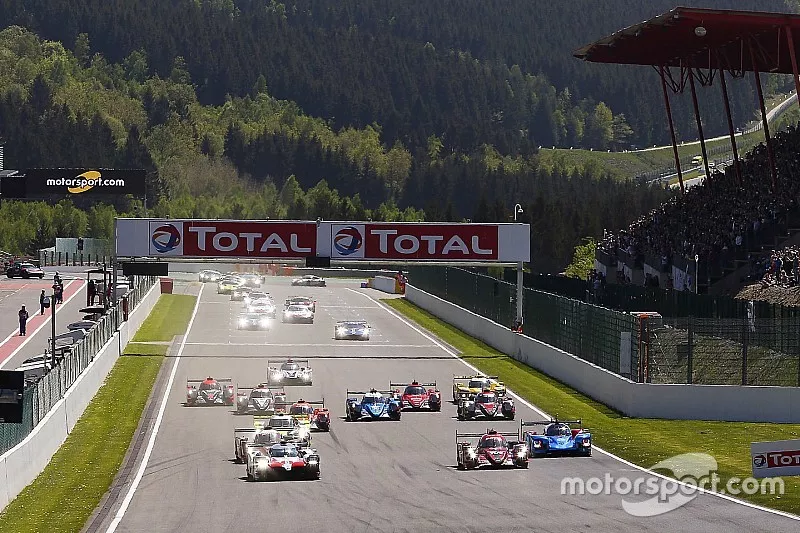 Le d&eacute;part de la course