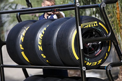У Pirelli пояснили причину проблем із гумою на Гран Прі Мексики
