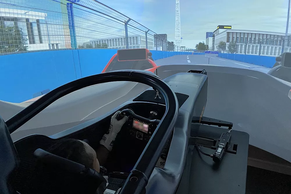 Simulateur Nissan e.Dams
