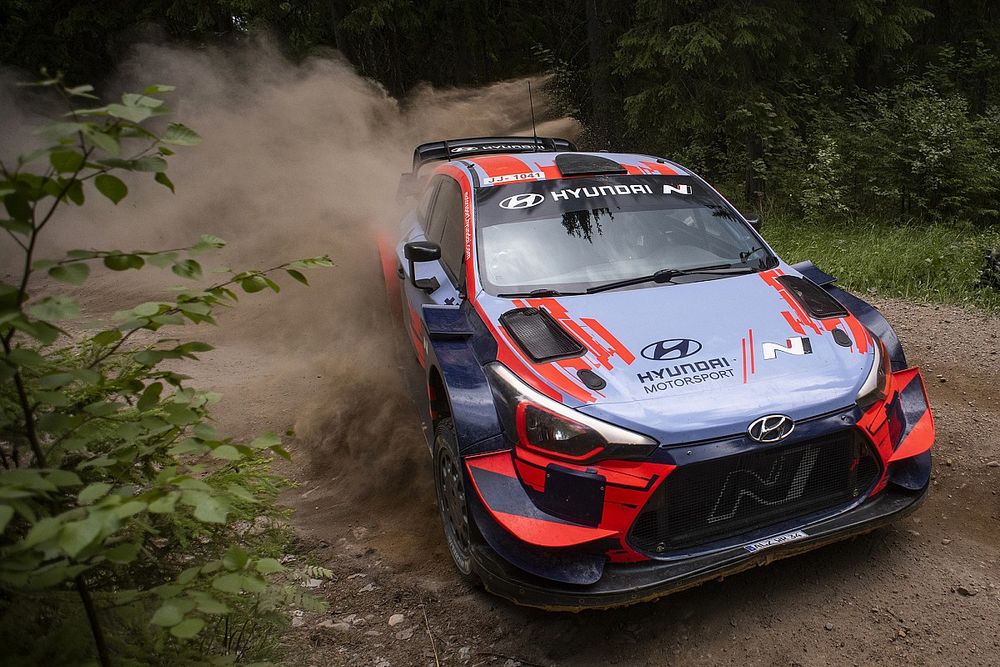 Thierry Neuville and Ott T&auml;nak, Hyundai i20 Coupe WRC