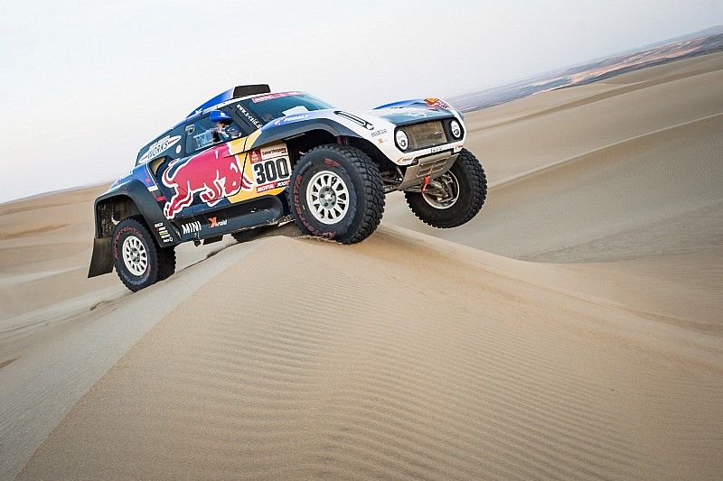 #300 X-Raid Mini JCW Team: Carlos Sainz, Lucas Cruz