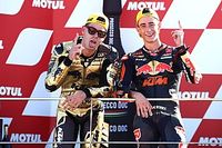Acosta gana en Valencia y Augusto Fern&aacute;ndez se corona campe&oacute;n de Moto2