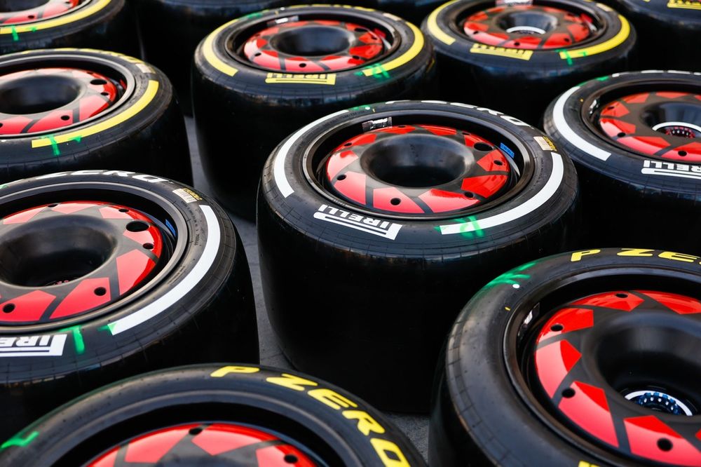 Pirelli tyres