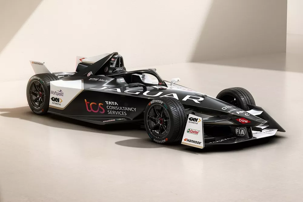 Jaguar I-Type 6 Gen-3 Formula E