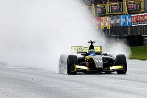 De Vries vuelve a conducir en Assen, pero no da pistas de su futuro