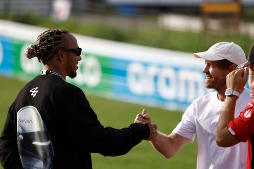 El consejo que le dio Vettel a Hamilton para Ferrari: "Aprende italiano y apr&eacute;ndelo muy bien"