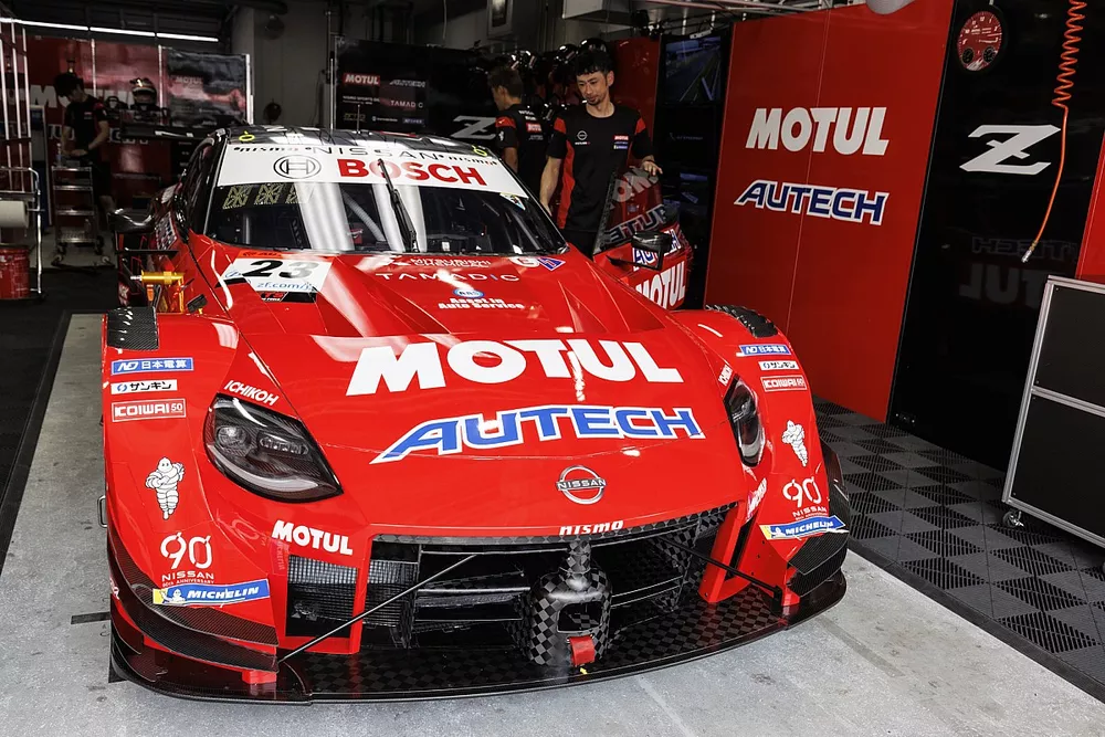 #23 MOTUL AUTECH Z