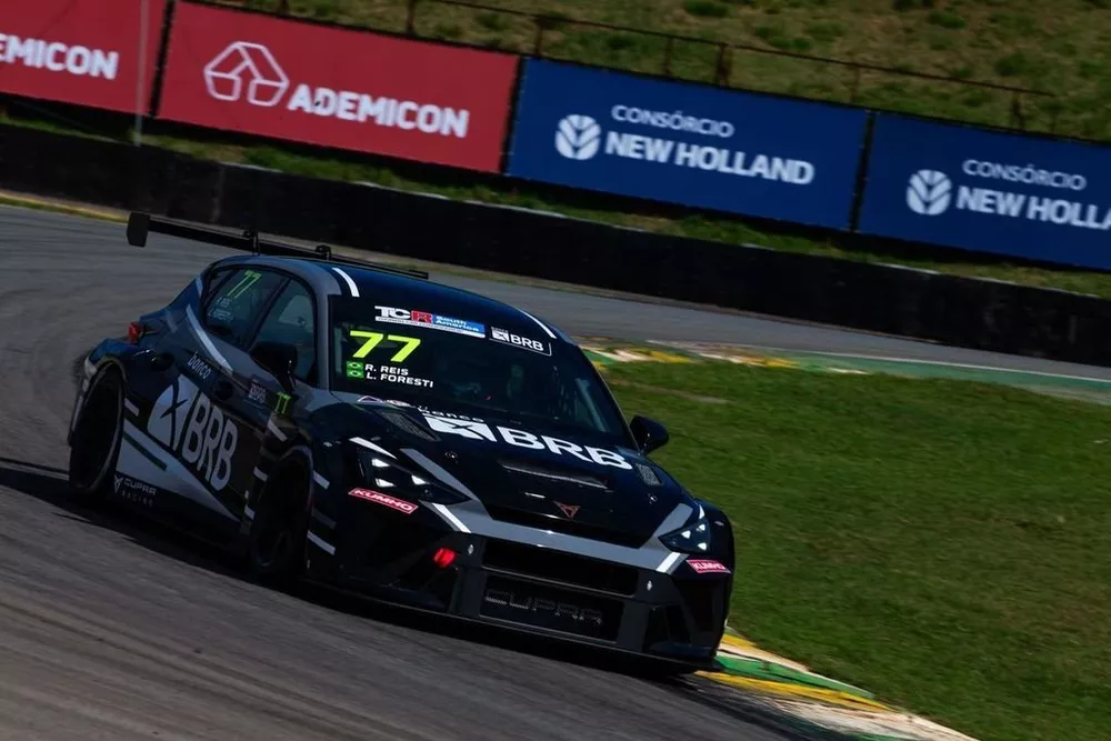 Reis e Foresti; TCR South America