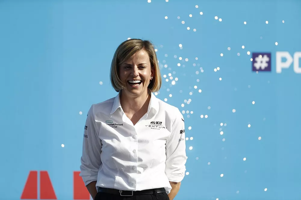 Susie Wolff, Team Principal, Venturi Racing, sur le podium