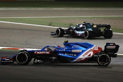 F1: Vettel soma cinco pontos no Bahrein, mas na superlicença