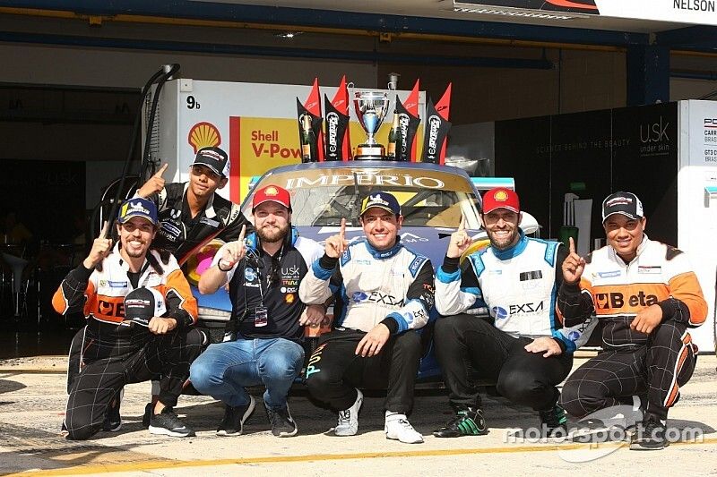 Léo Sanchez, Átila Abreu comemoram vitória em Goiânia