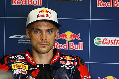 Suzuka 2018: Leon Camier bricht sich einen Wirbel