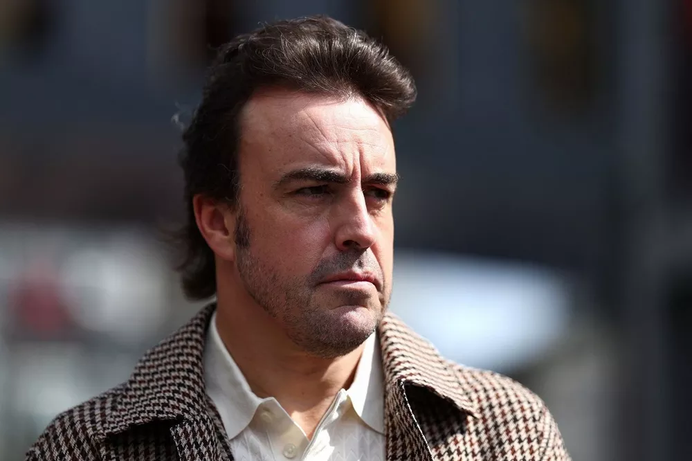 Fernando Alonso explains future talks as F1's greatest circuits 