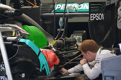 Formel-1-Technik: Unter der Motorhaube des Mercedes W07