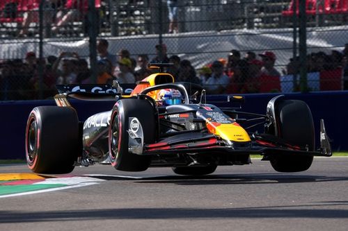 F1: Verstappen vence em Emilia Romagna; acompanhe o programa Pódio