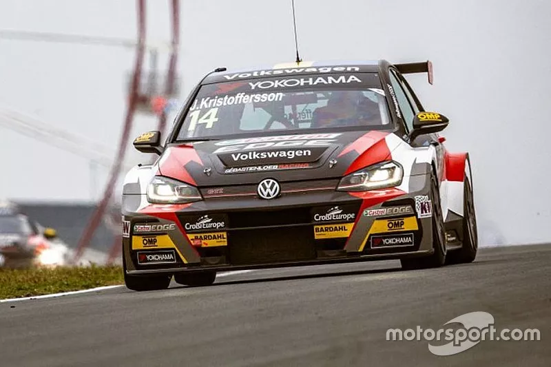 Johan Kristoffersson, SLR Volkswagen Volkswagen Golf GTI TCR