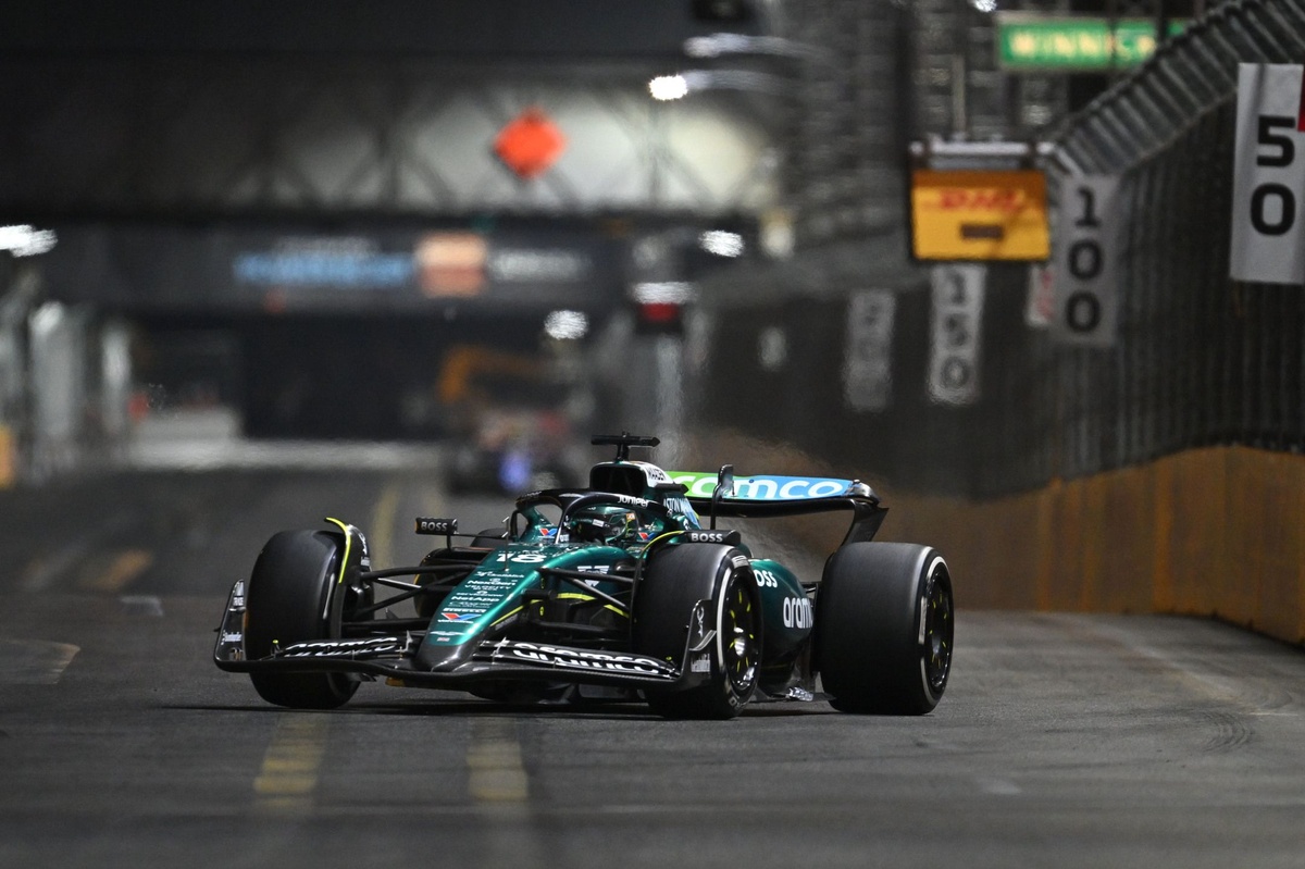 Radio failure behind Stroll’s Aston Martin Las Vegas pitstop shambles