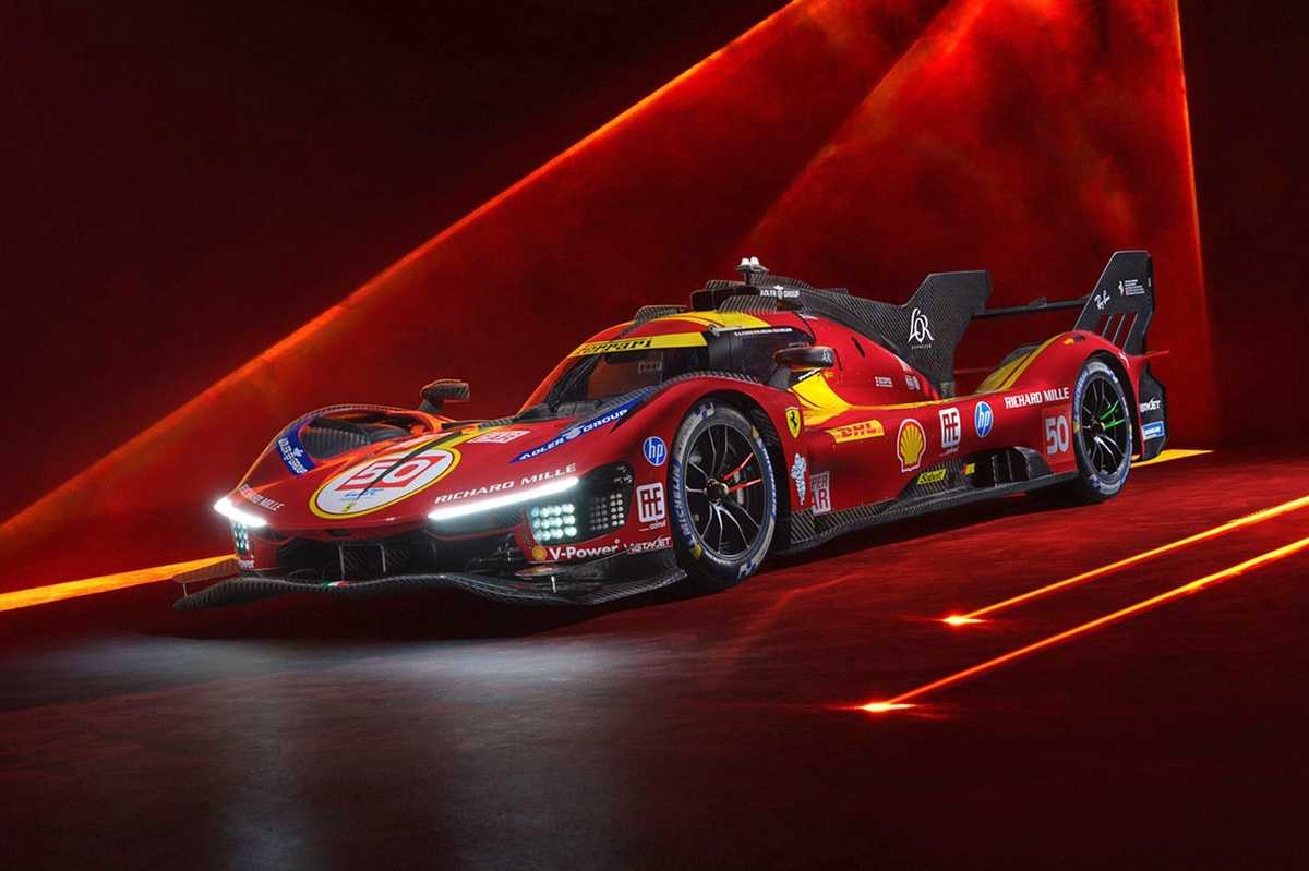 フェラーリ、2025年WEC戦う499Pの新カラー発表。過去の”赤