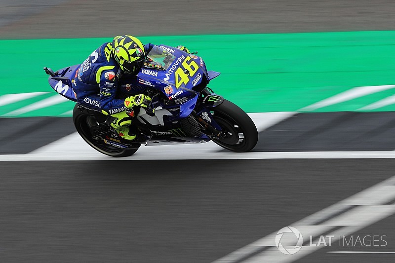Rossi, Yamaha'nın hatasıyla geride kalmasından dolayı çok üzgün