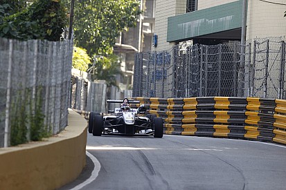 Macau GP: Russell takes sensational pole amid several red flags