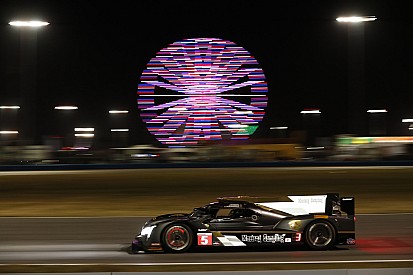 Rolex 24, Hour 4: AXR in command as darkness falls