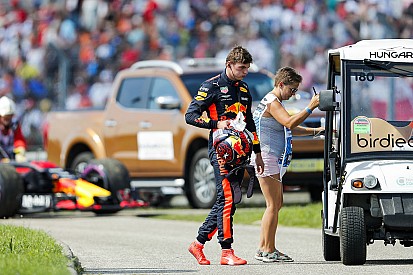 Verstappen baalt van Renault: "Dit slaat echt nergens op"