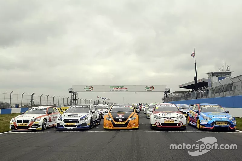 Car lineup