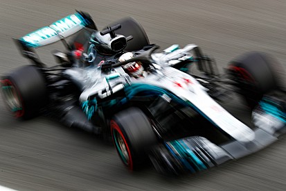 Wolff: "Grande Lewis, la macchina è cresciuta e i punti non sono ancora assegnati"