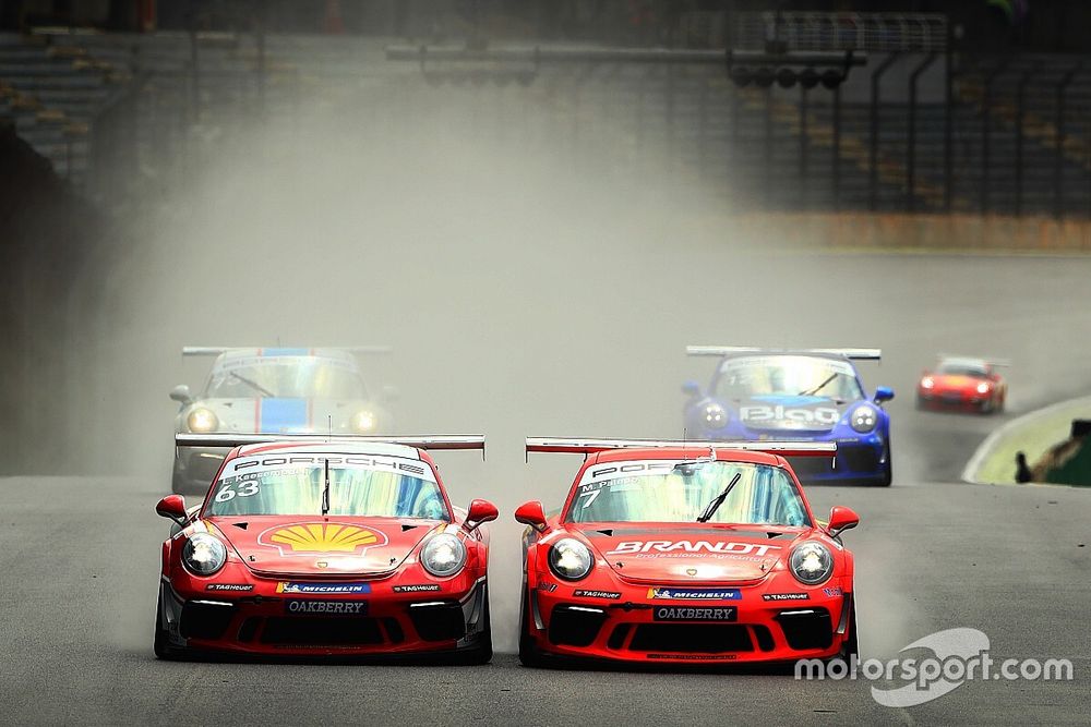 Emoção na Carrera Cup
