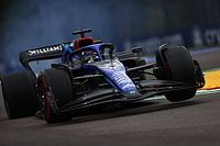 Rola rezerwowego pomogła Albonowi