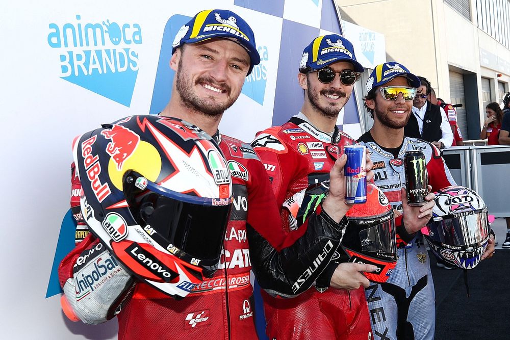 Top3 de la calificación: ganador de la pole Francesco Bagnaia, Ducati Team, segundo Jack Miller, Ducati Team, tercero Enea Bastianini, Gresini Racing