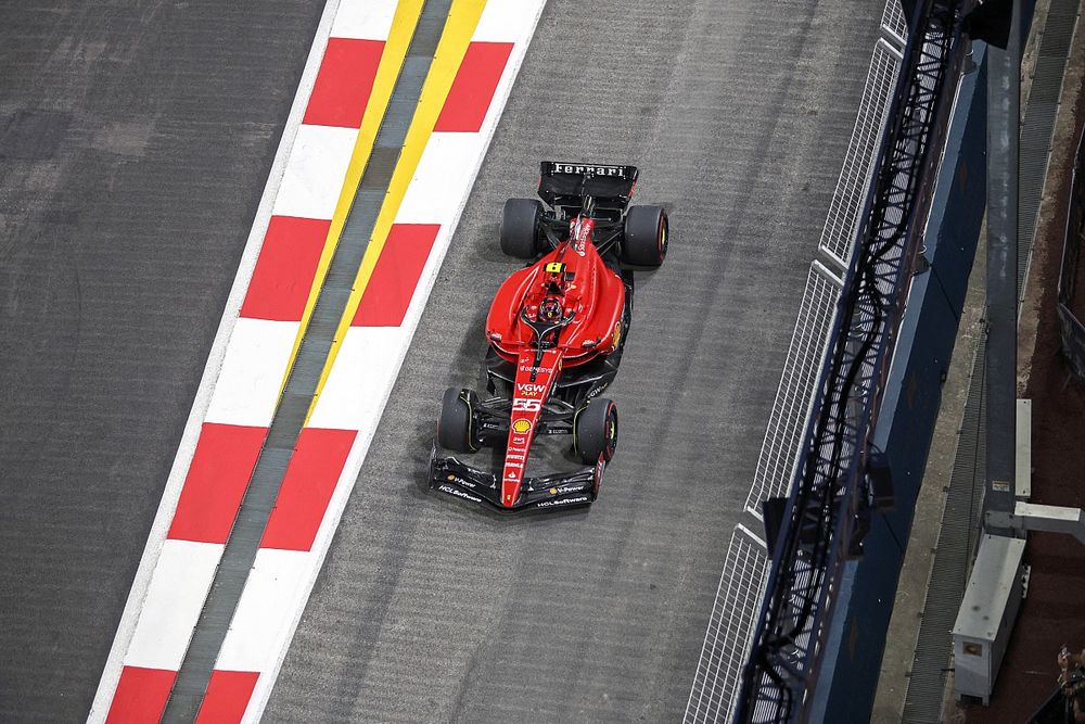 Carlos Sainz, Ferrari SF-23, heads to the grid