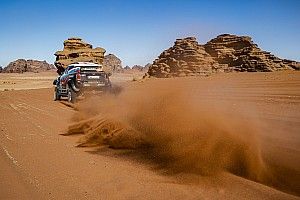 El primer 'cazado' por las c&aacute;maras del Dakar