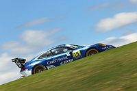 Porsche Cup: Leo Sanchez conquista top-10 na preliminar da F1