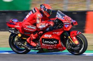 MotoGP: Márquez tem final de semana 'perfeito' e vence na Tailândia; Álex e Bagnaia completam pódio