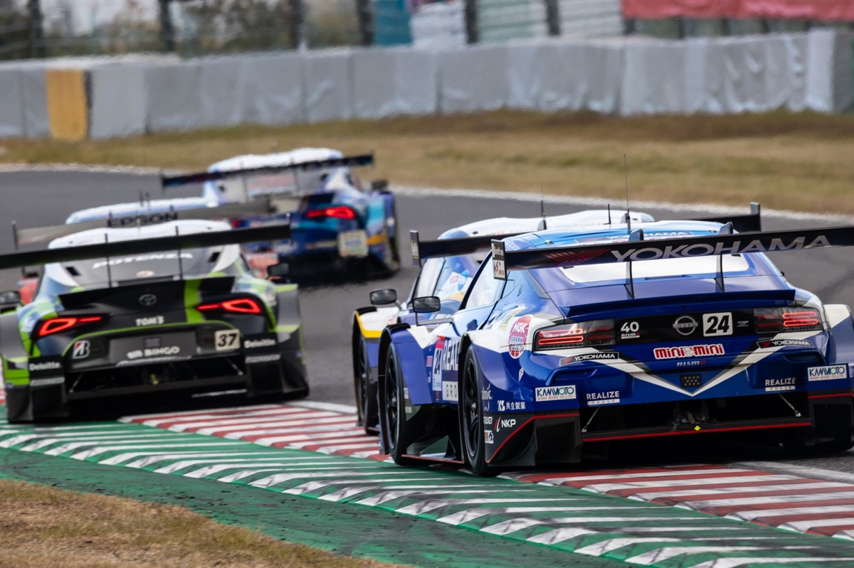 24号車リアライズZ名取鉄平、予選で速さ見せるも決勝は1周で最後尾に