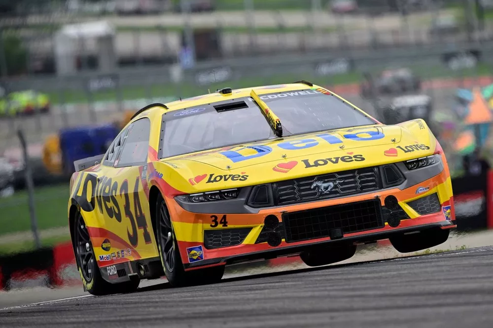 Michael McDowell, Front Row Motorsports, Love's Travel Stops Ford Mustang