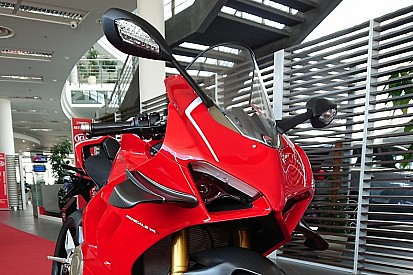 В Україні буде презентований Ducati Panigale V4 R